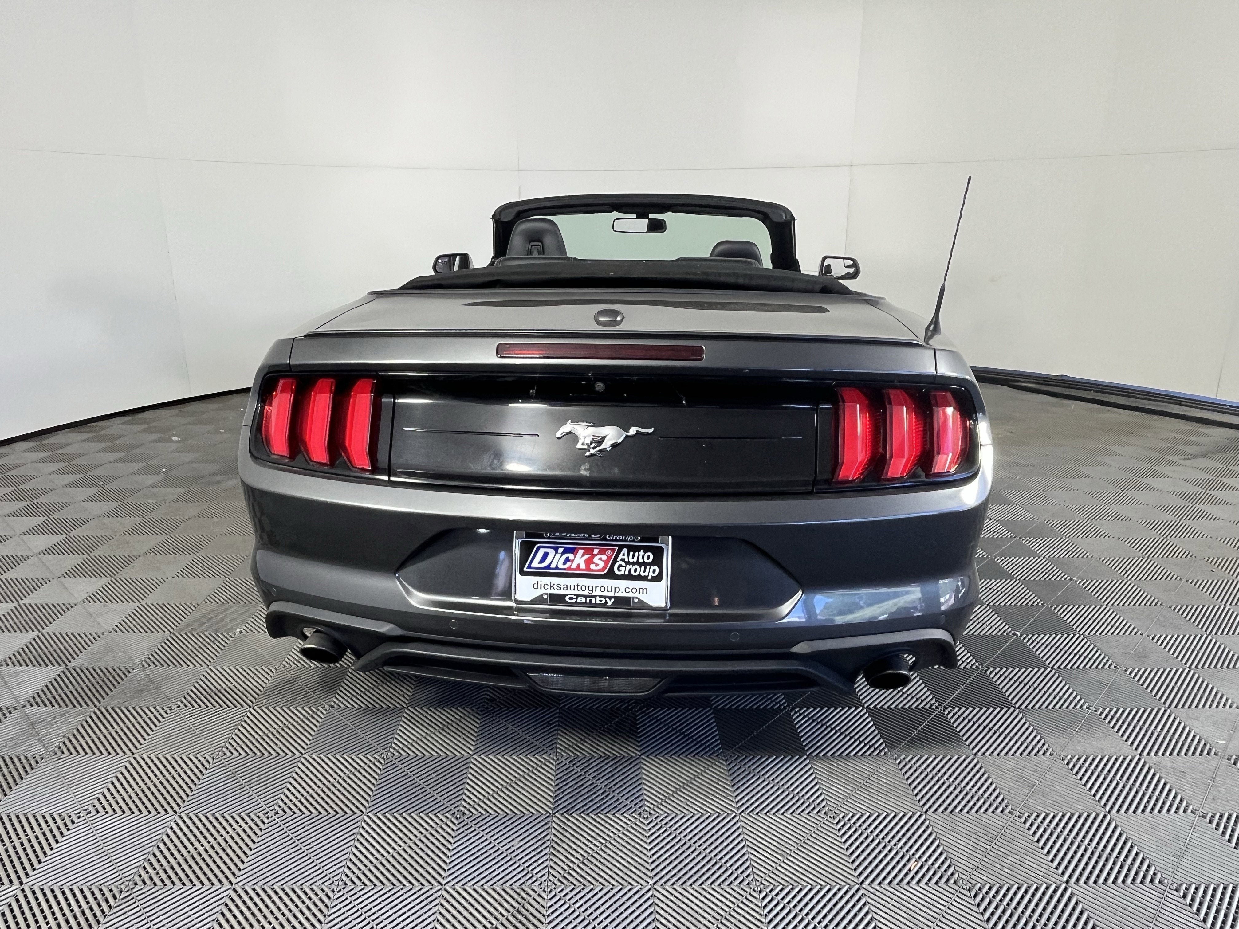 2019 Ford Mustang — interior view