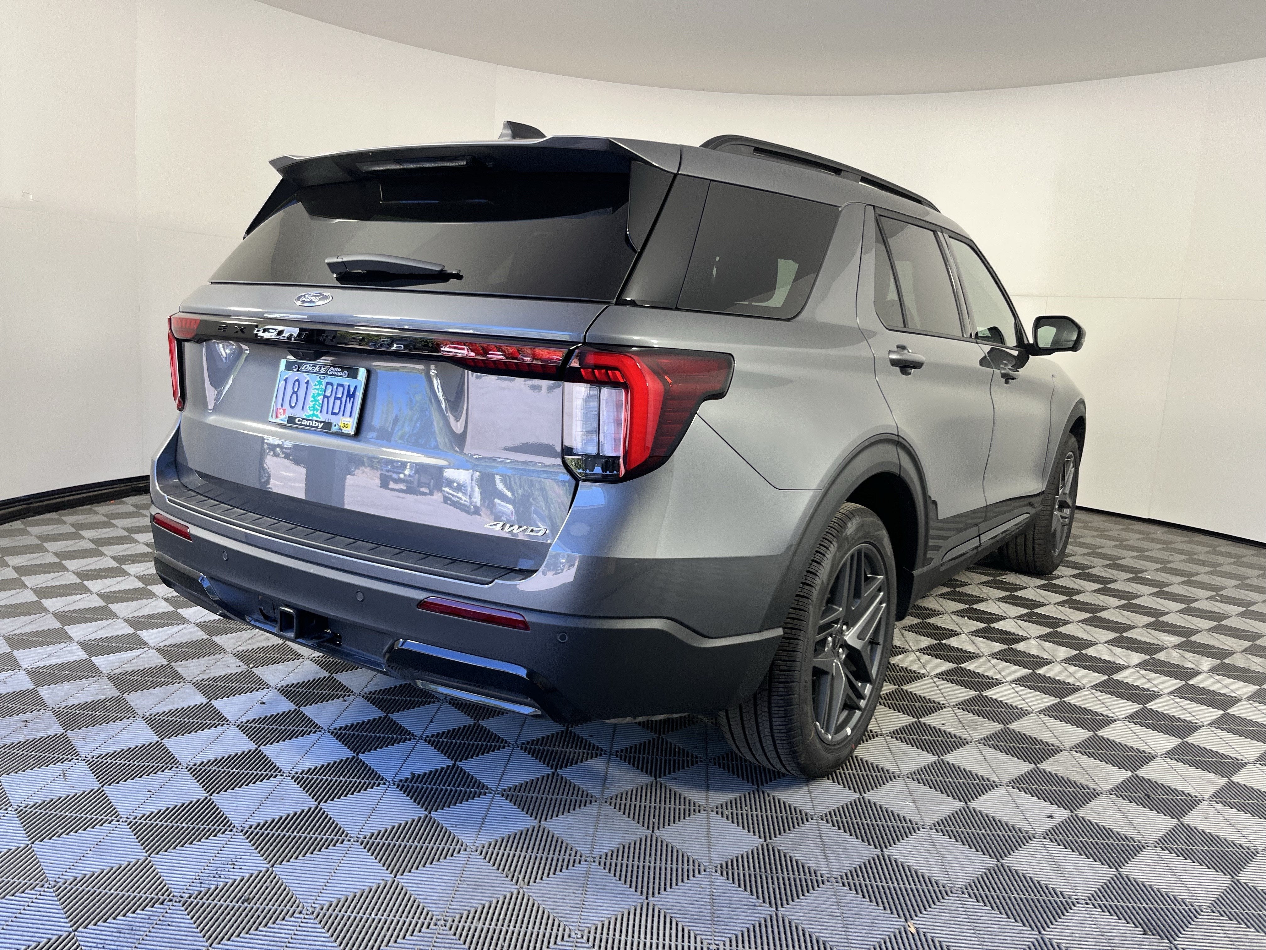 2026 Ford Explorer — detail view