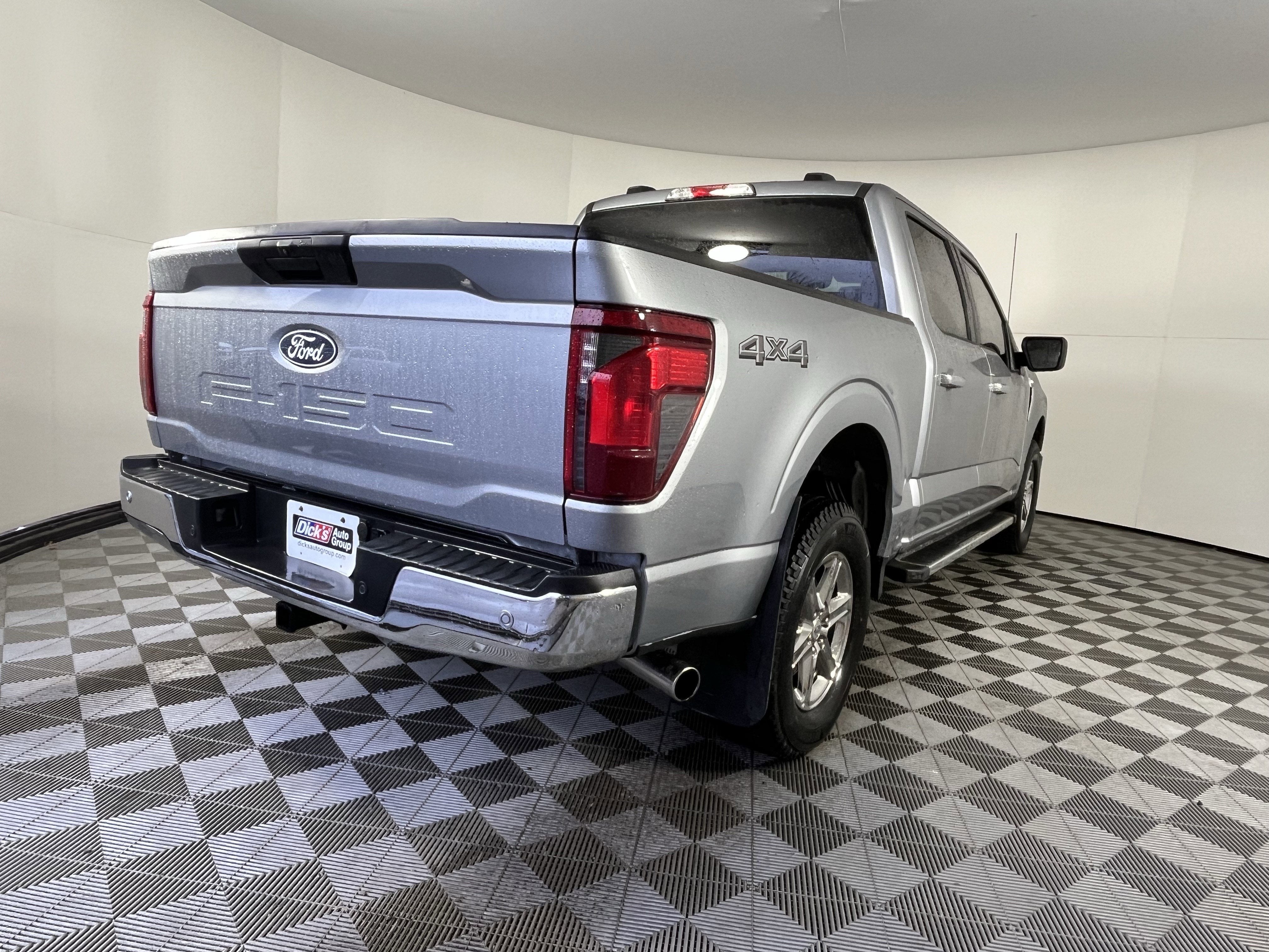 2025 Ford F-150 — detail view
