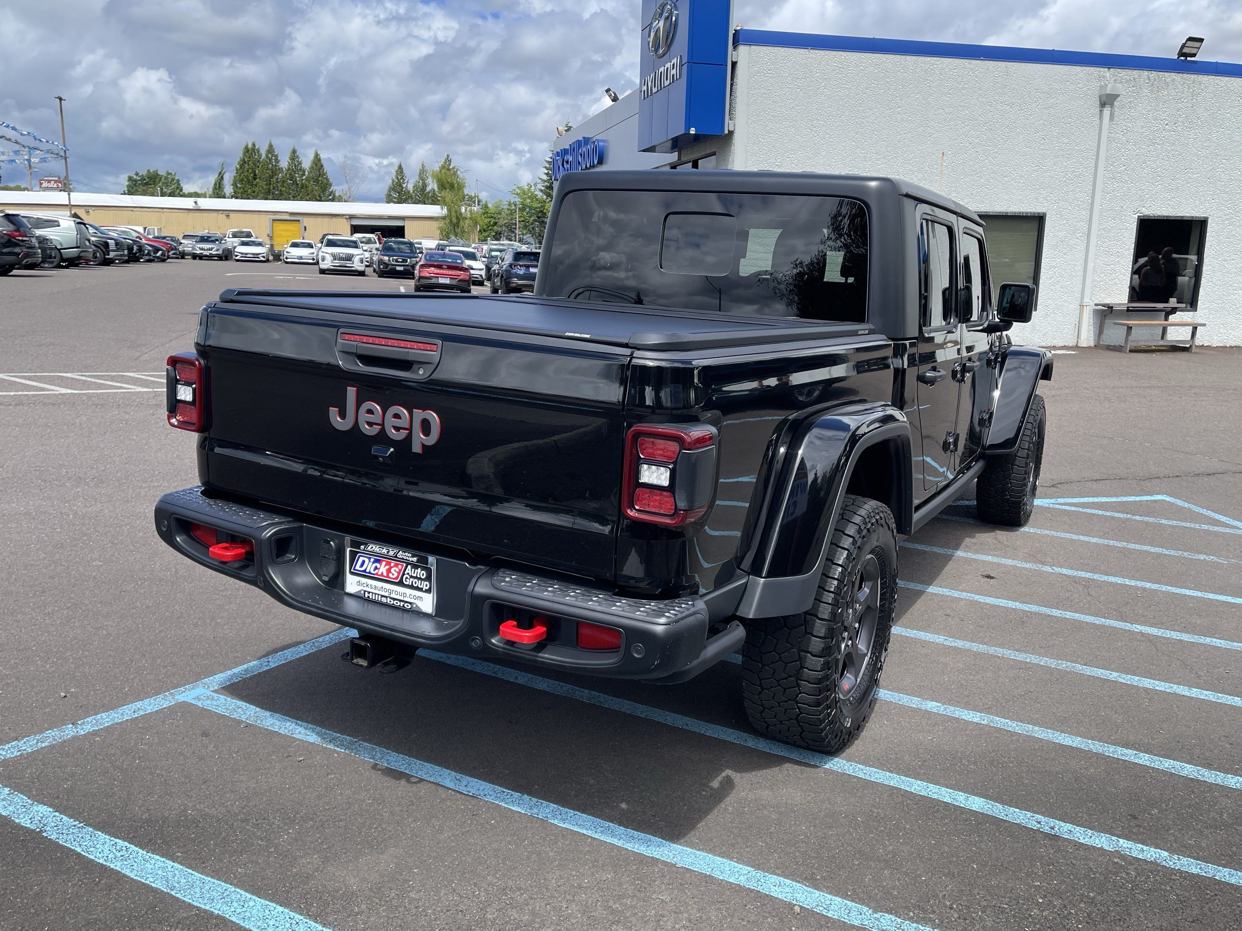 2020 Jeep Gladiator — detail view