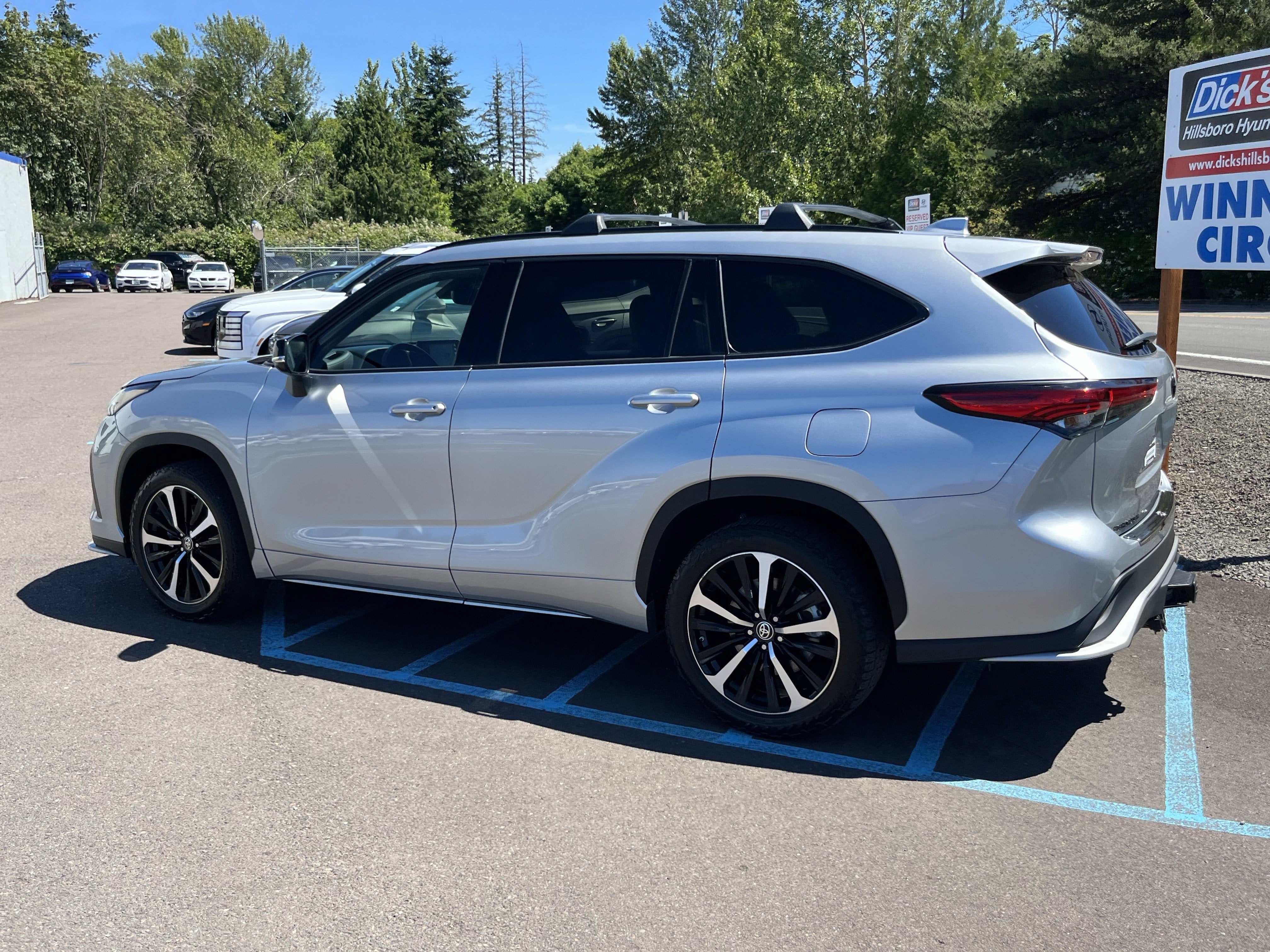 2022 Toyota Highlander — rear three-quarter view