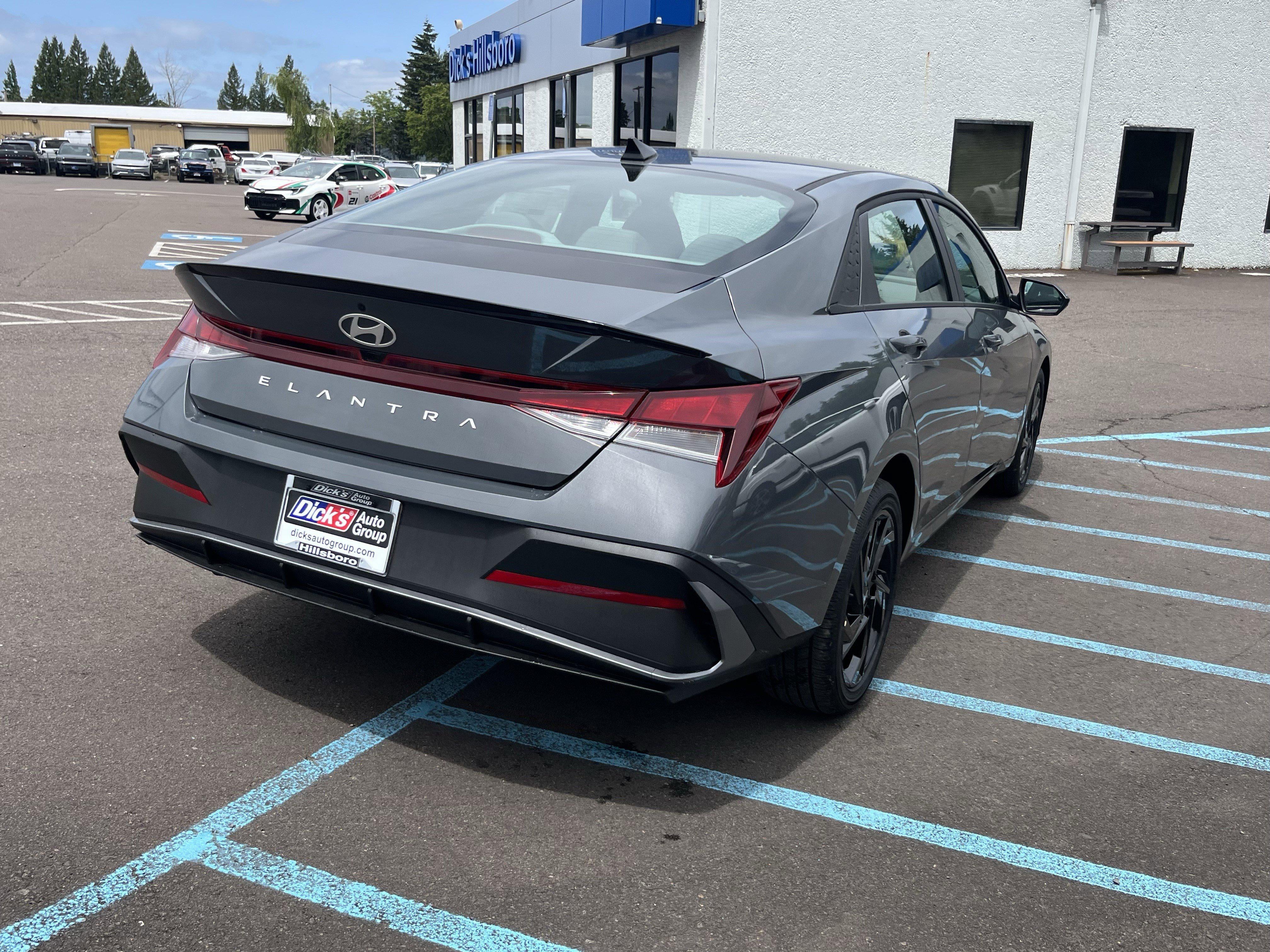 2026 Hyundai ELANTRA — detail view