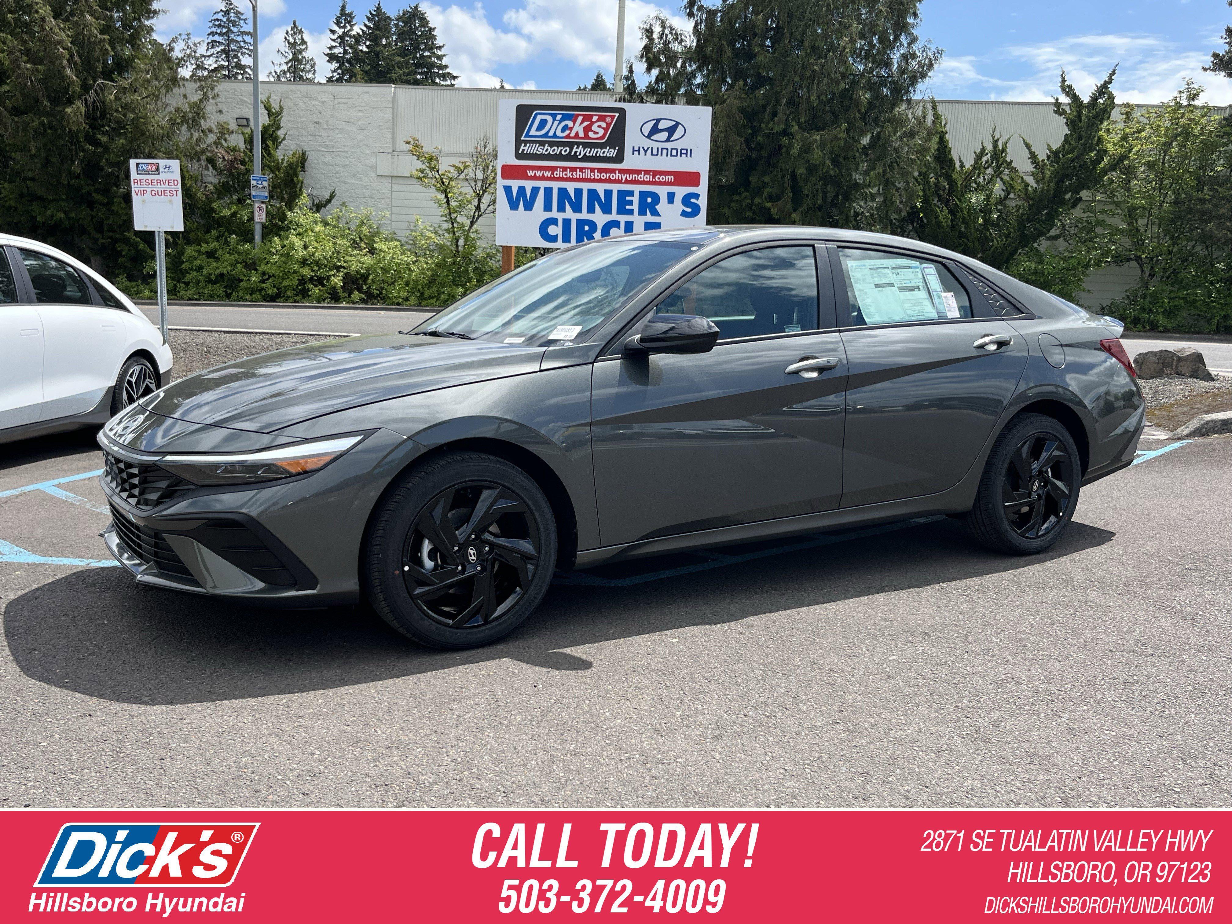 2026 Hyundai ELANTRA SEL Sport in Amazon Gray — front three-quarter view
