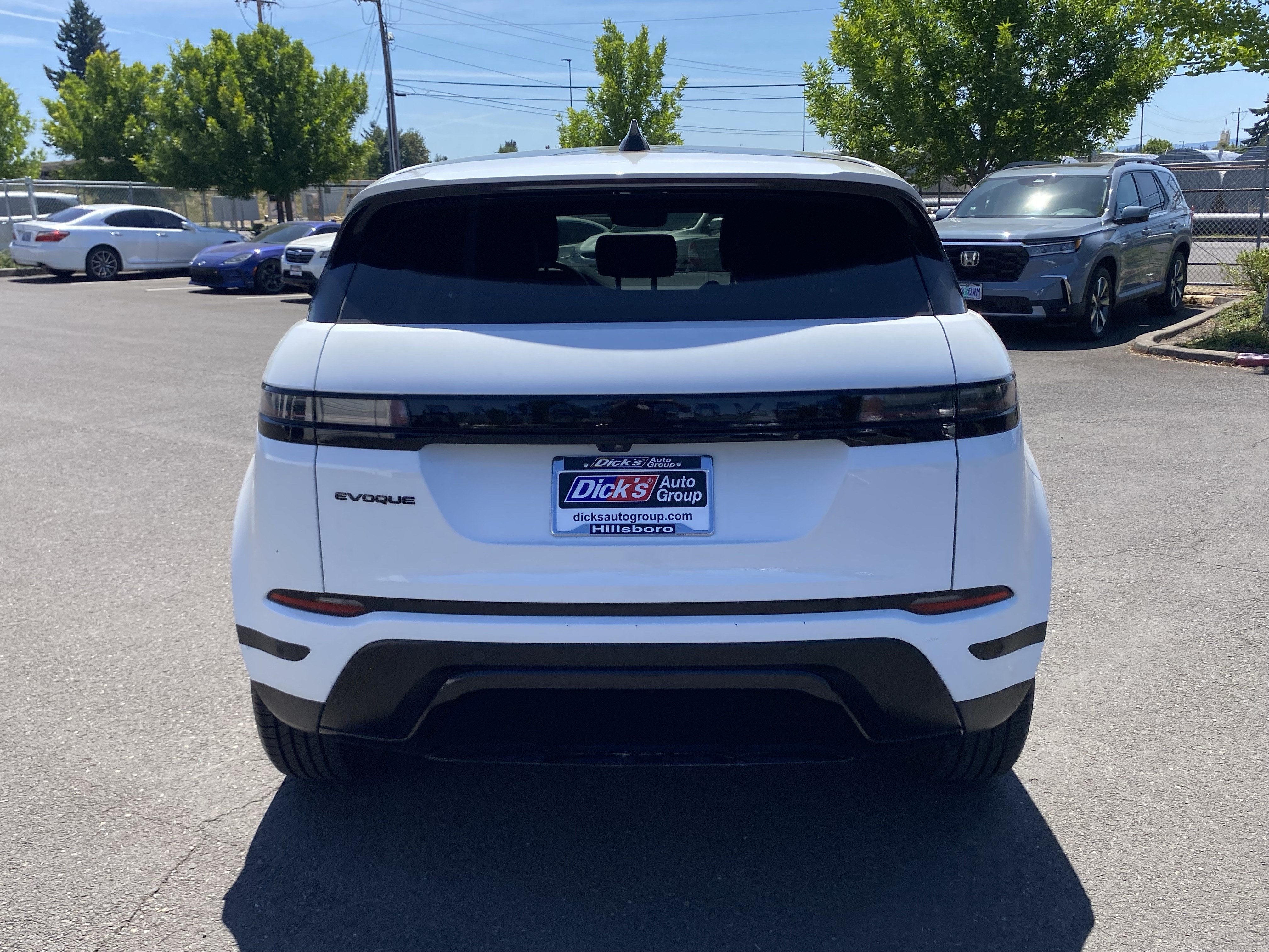 2024 Land Rover Range Rover Evoque — interior view