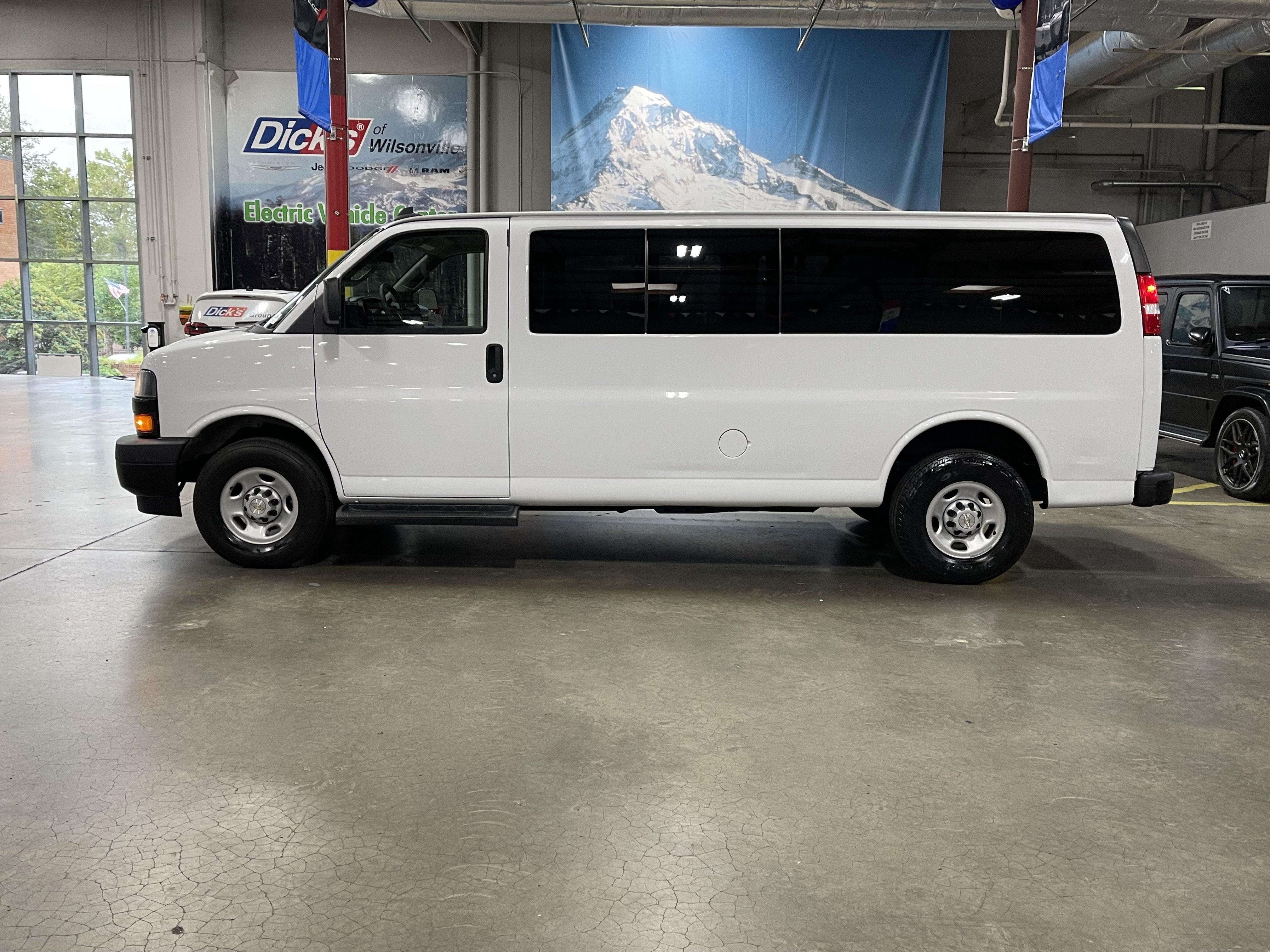 2023 Chevrolet Express 3500 — side profile view